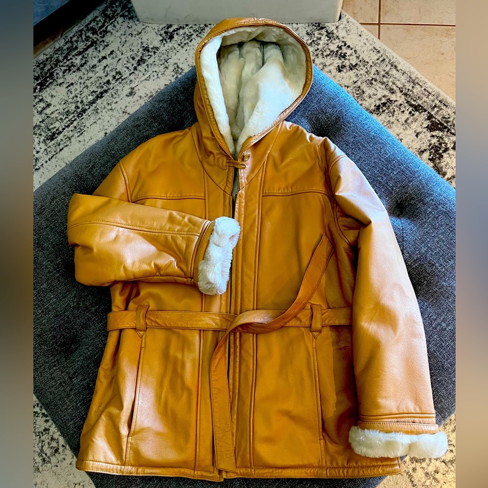 Wilson’s Leather and Faux Fur Jacket, size women’s XL
